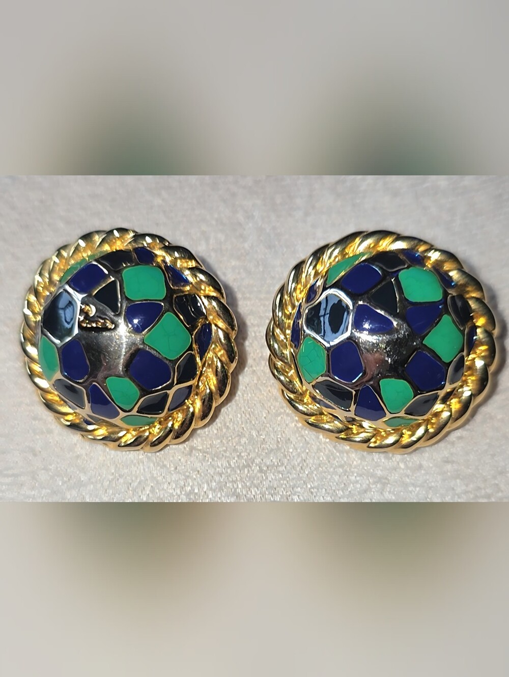 Vintage Caren Charles 80s 90s Enamel Dome Clip On Earrings Gold Tone Mosaic
